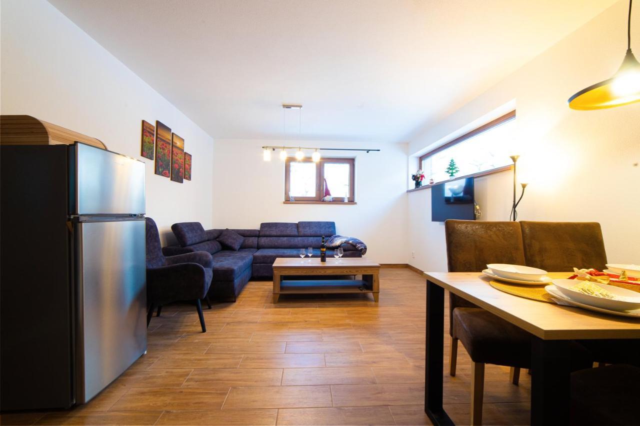 דמנובסקה דולינה Villa Pod Hviezdami Jasna מראה חיצוני תמונה
